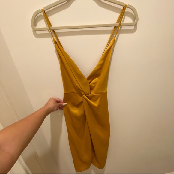 Asos yellow satin dress - Picture 2 of 6